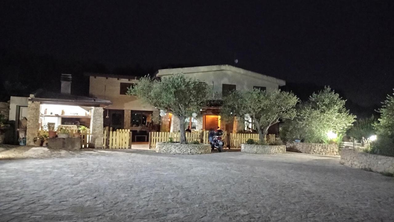 B&B Badde Tale Ossi Exterior photo